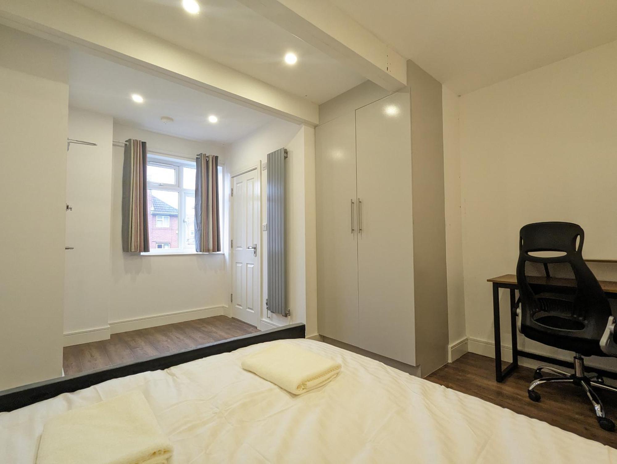 Rooms Near City Centre Private Bath Free Parking Йорк Екстер'єр фото
