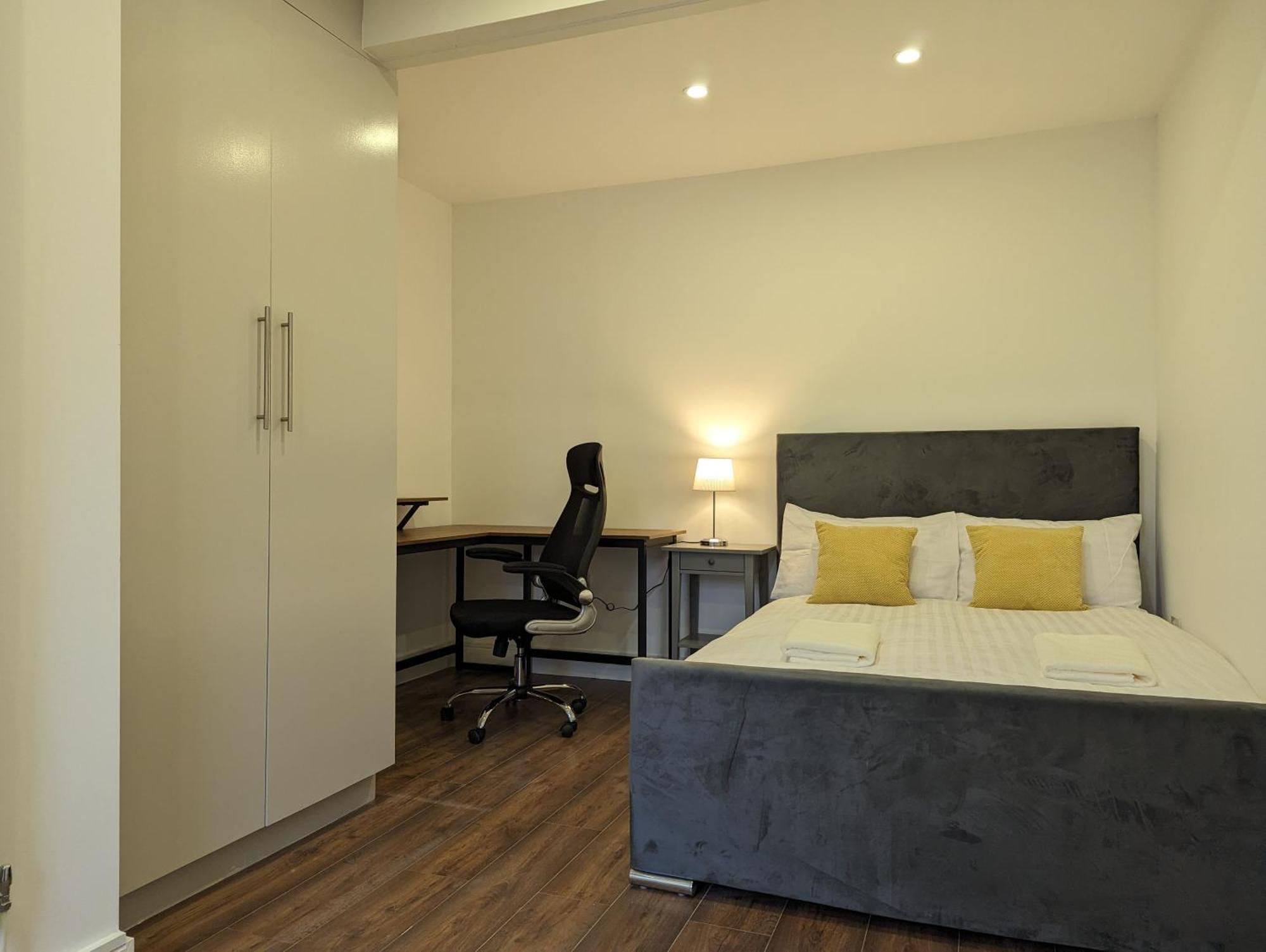 Rooms Near City Centre Private Bath Free Parking Йорк Екстер'єр фото