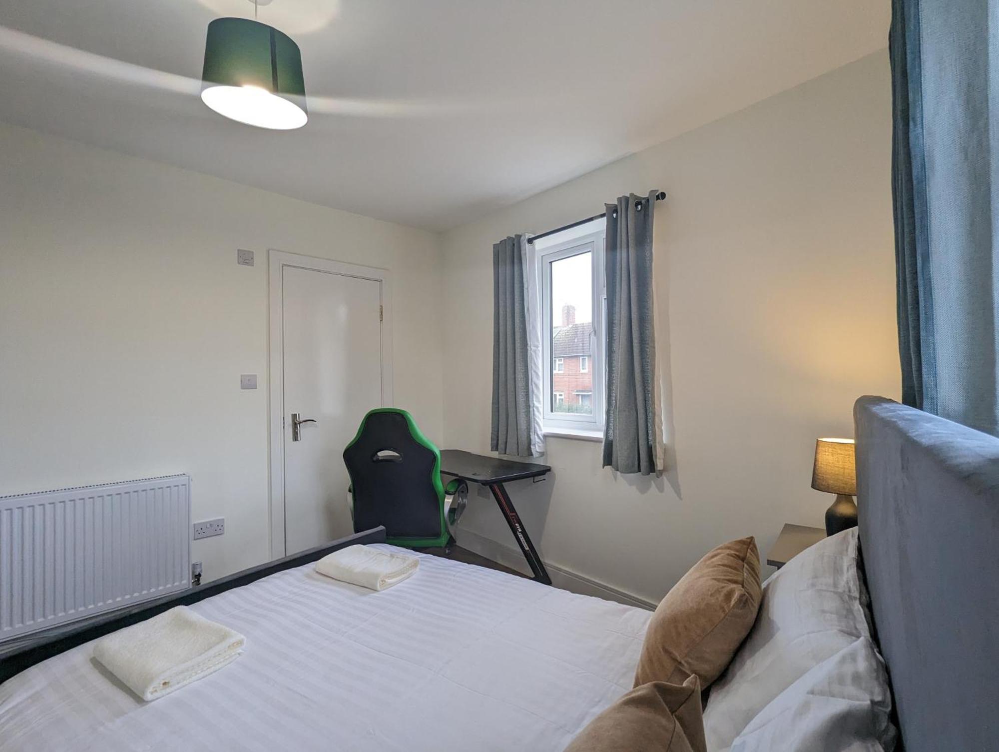 Rooms Near City Centre Private Bath Free Parking Йорк Екстер'єр фото